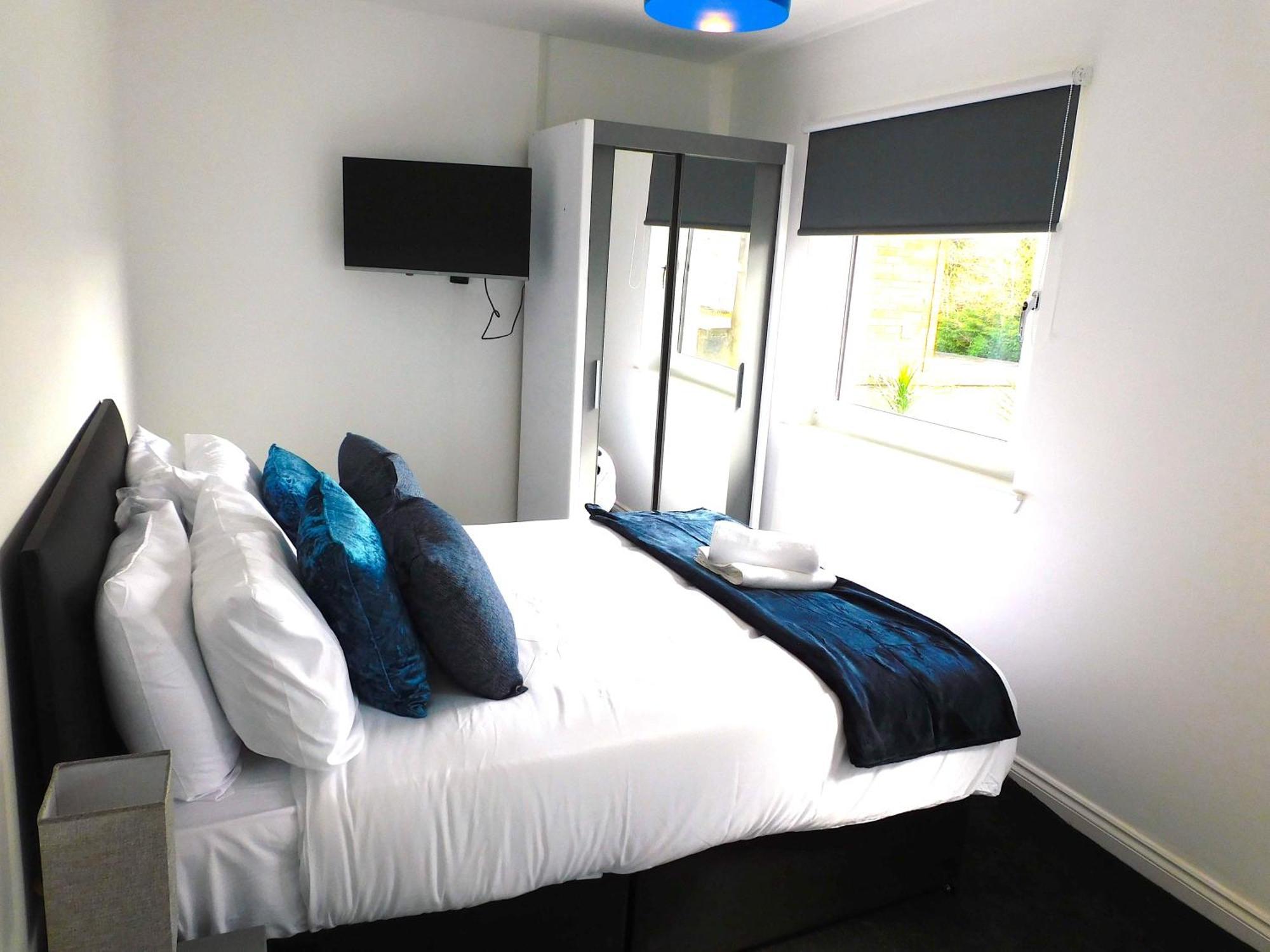Newly Refurbished 1 Bed Apt In Hamilton Close To Station And Local Amenities Экстерьер фото